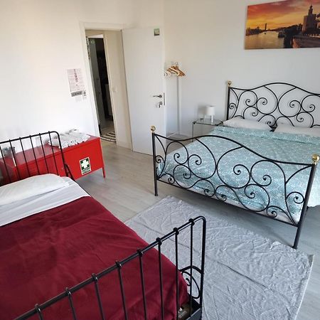 Apartament Betis Del Oro Sewilla Zewnętrze zdjęcie