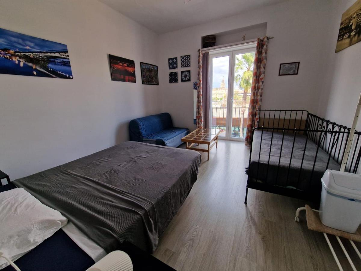 Apartament Betis Del Oro Sewilla Zewnętrze zdjęcie